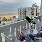 Zenit Apartment