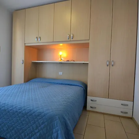 Apartment Zenit *